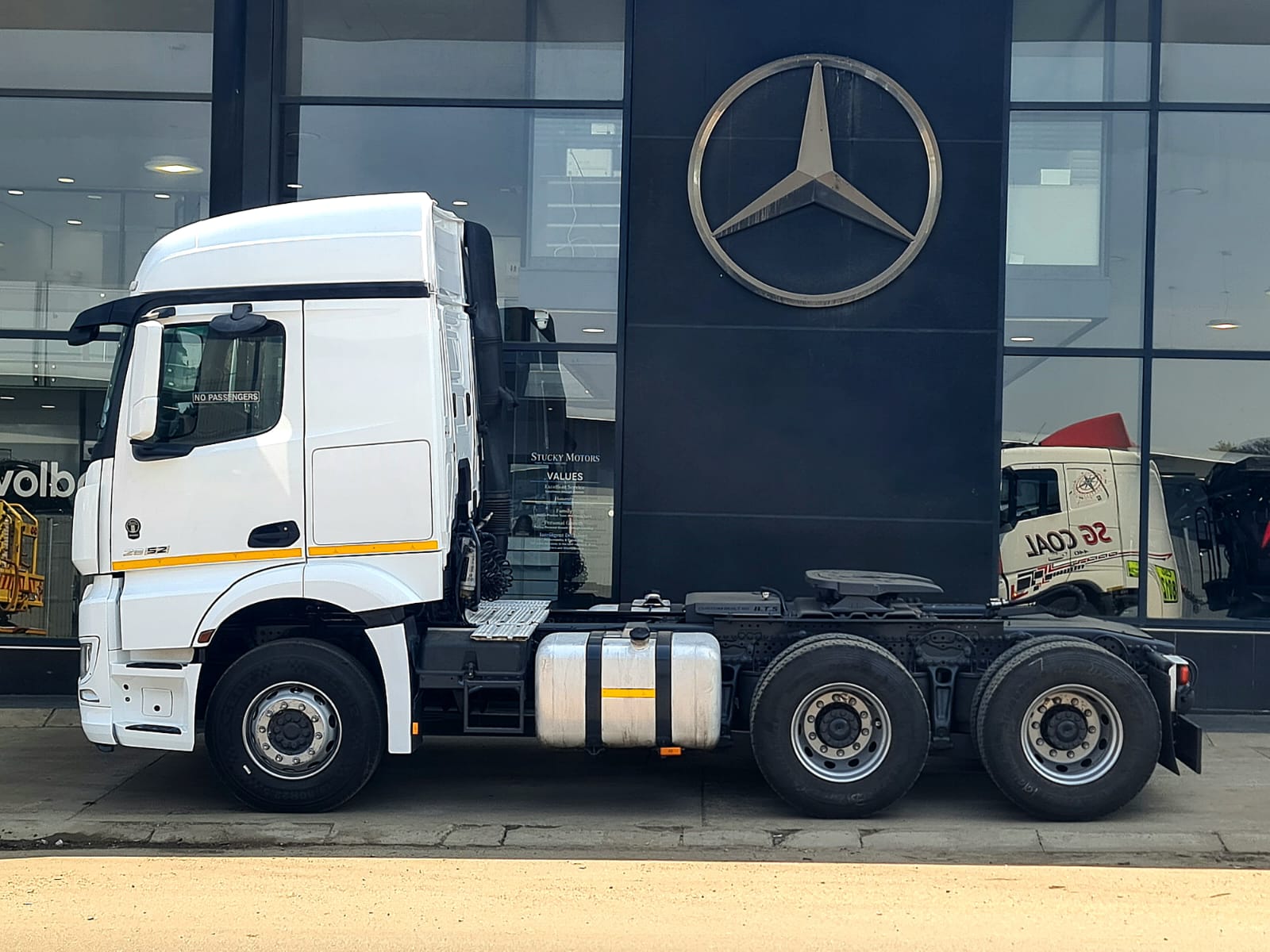 Mercedes-Benz Actros 2652 LS/33 Pure CKD4